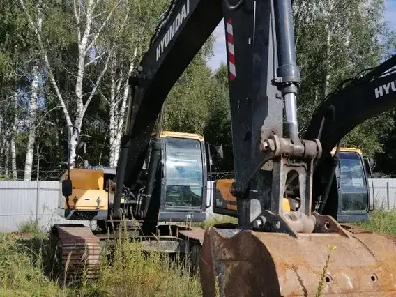 Экскаватор HYUNDAI R225LVS 2022 года б/у