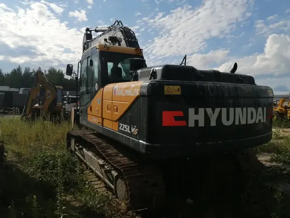 Экскаватор HYUNDAI R225LVS 2022 года б/у фото 4