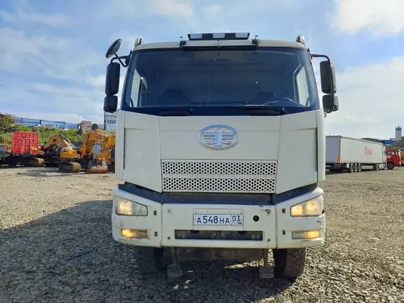 Самосвал FAW J6 2022 года б/у