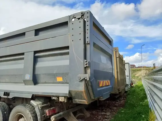 Самосвал Howo t5g 2023 года б/у фото 4
