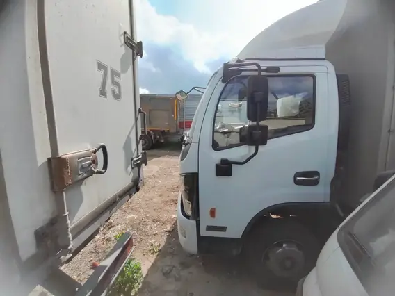 Тентованный грузовик Dongfeng Z55L 2023 года б/у фото 4
