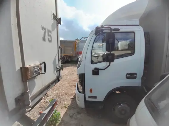 Тентованный грузовик Dongfeng Z55L 2023 года б/у фото 5