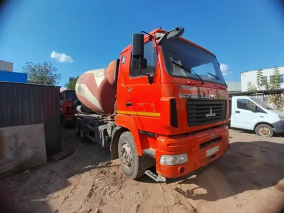 Бетоносмеситель МАЗ 63122J 2022 года б/у