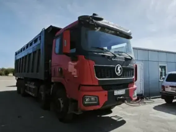 Самосвал Shacman SX33186V366 2023 года б/у