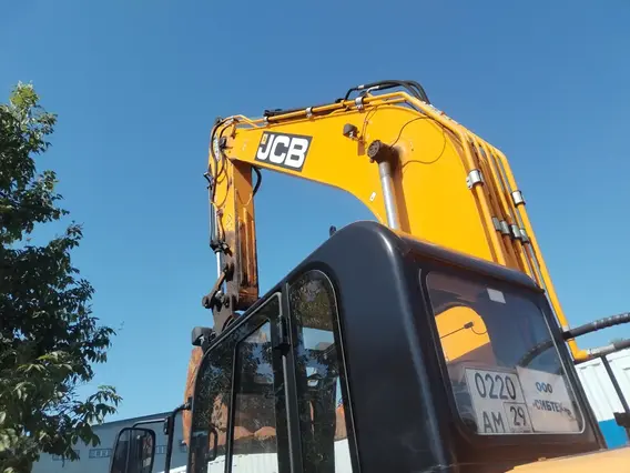Экскаватор JCB JS205NLC 2021 года б/у фото 6