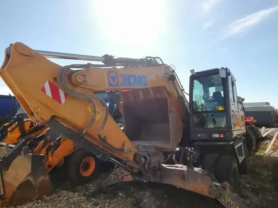 Экскаватор XCMG XE150WB 2023 года б/у фото 3