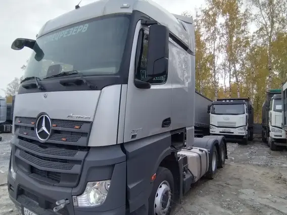 Седельный тягач Mercedes-Benz Actros 2022 года б/у фото 4