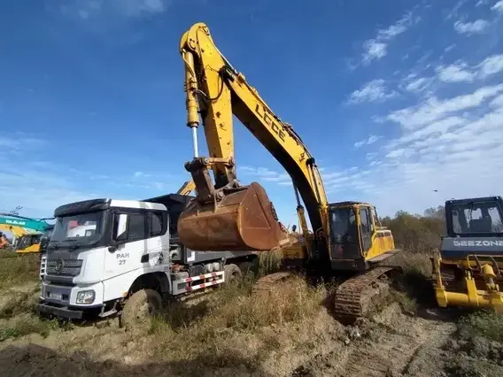 Экскаватор LGCE E6500F 2023 года б/у