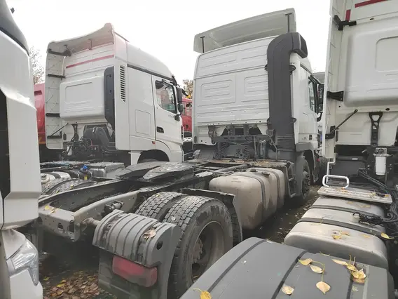 Седельный тягач Mercedes-Benz Actros 2017 года б/у фото 4
