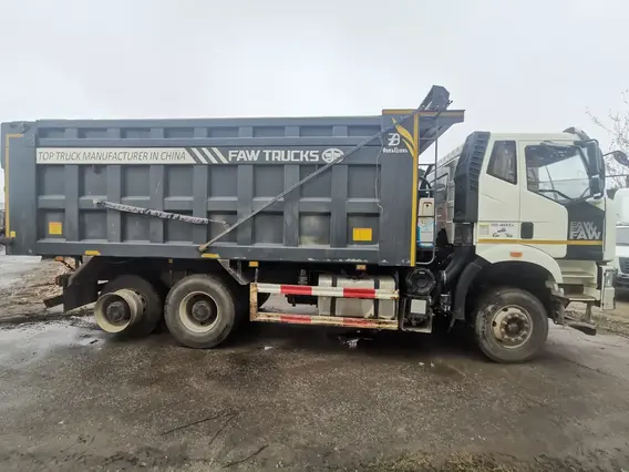 Самосвал FAW J6 2023 года б/у фото 5