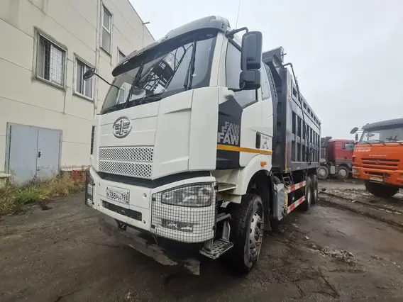 Самосвал FAW J6 2023 года б/у фото 3
