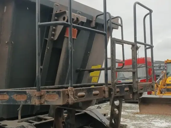 Полуприцеп самосвальный РИАТ 85830F 2023 года б/у фото 3