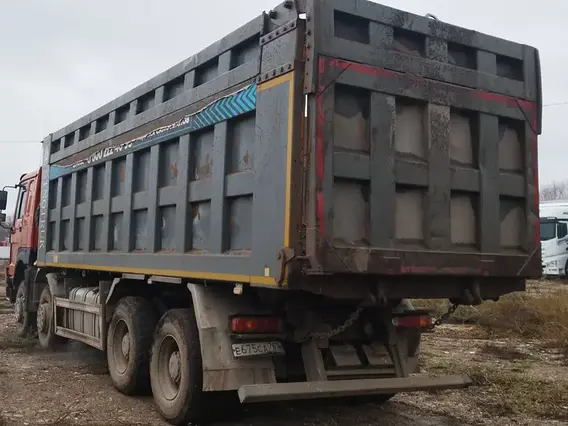 Самосвал Howo HW76 2021 года б/у фото 5