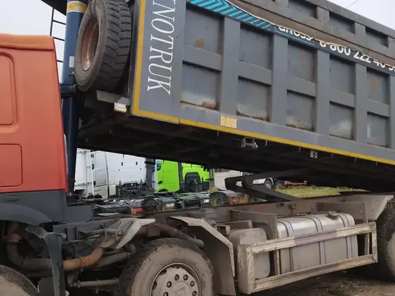 Самосвал Howo HW76 2021 года б/у фото 3
