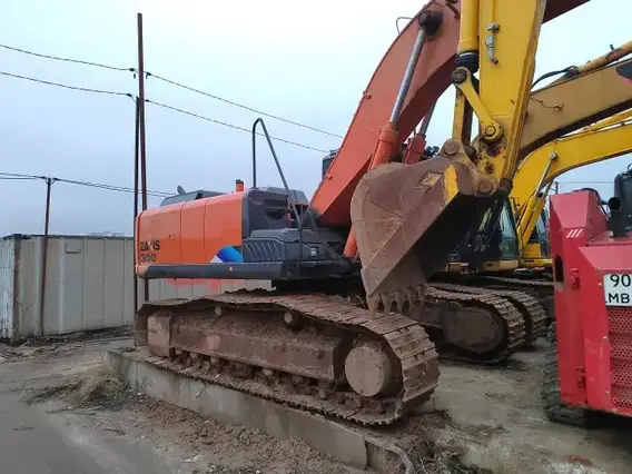 Экскаватор HITACHI ZX300-5A 2022 года б/у