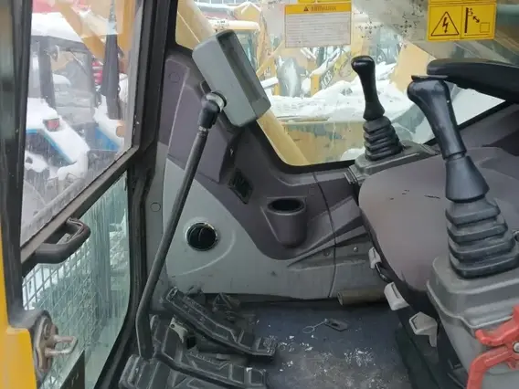Экскаватор LGCE E6500F 2023 года б/у фото 11