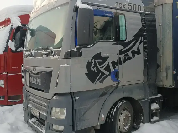 Седельный тягач MAN TGX 2018 года б/у фото 2