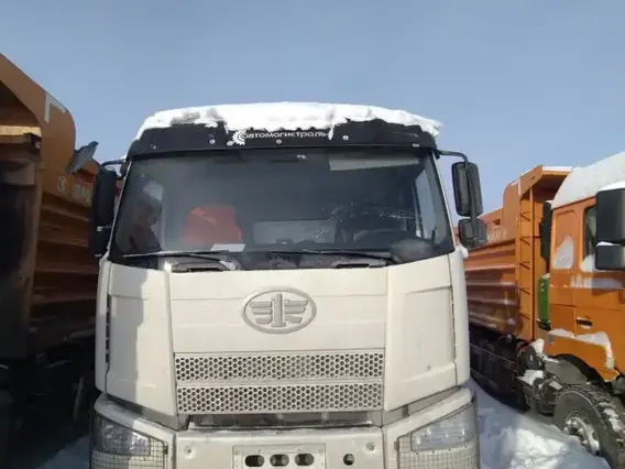 Самосвал FAW J6 2023 года б/у фото 2