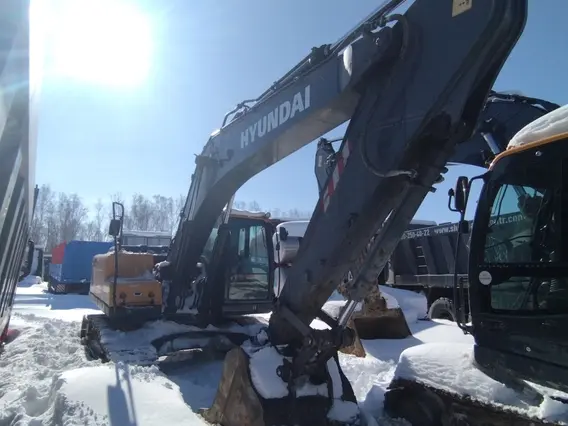 Экскаватор HYUNDAI R225LVS 2023 года б/у фото 2