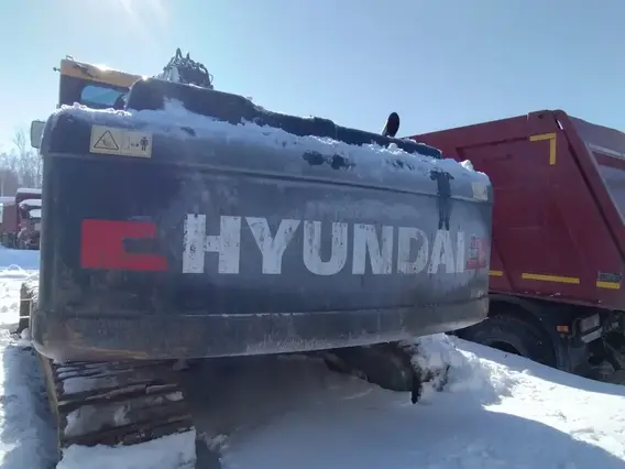HYUNDAI R225LVS 2023 года б/у фото 6