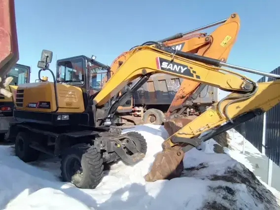 Экскаватор Sany SY65W 2023 года б/у