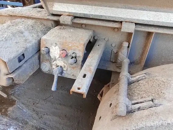 Полуприцеп самосвальный РИАТ 85830F 2023 года б/у фото 12