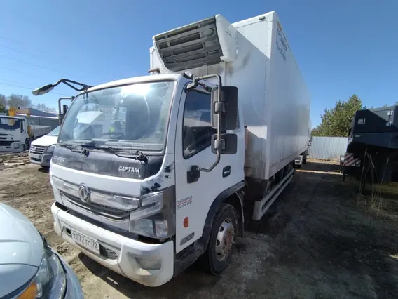 Изотермический фургон Dongfeng C120L 2023 года б/у фото 2