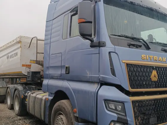 Седельный тягач SITRAK C7H MAX 2023 года б/у