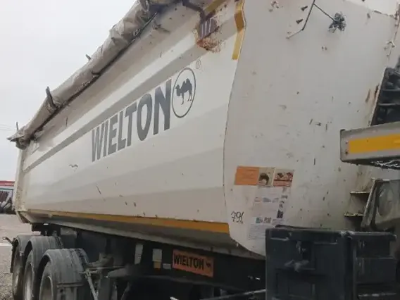 Самосвальный полуприцеп Wielton NW3A24KO 2017 года б/у