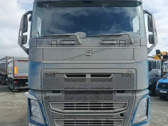 Седельный тягач Volvo FH 2017 года б/у фото 2