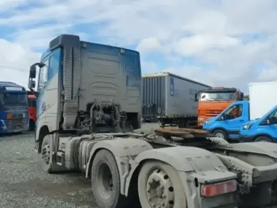 Седельный тягач Volvo FH 2017 года б/у фото 5