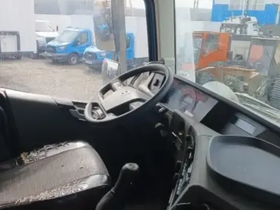 Седельный тягач Volvo FH 2017 года б/у фото 12