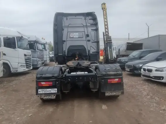 Седельный тягач Shacman SX4188YY381 2023 года б/у фото 6