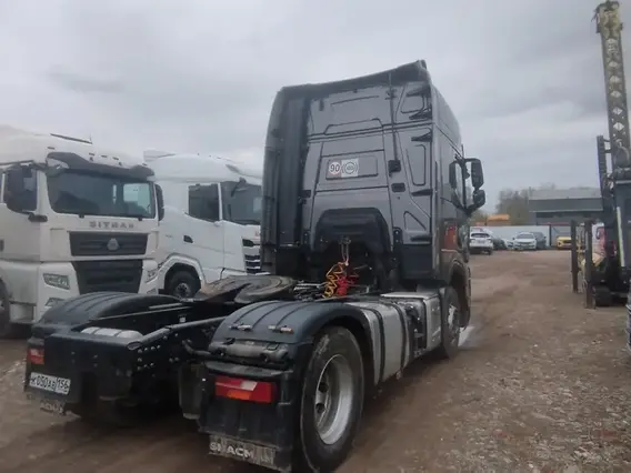 Седельный тягач Shacman SX4188YY381 2023 года б/у фото 7