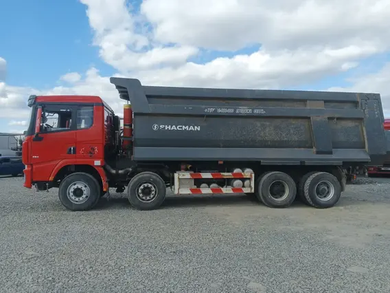 Самосвал Shacman SX331863366 2023 года б/у
