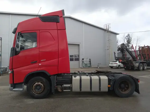 Седельный тягач Volvo FH 2019 года б/у фото 4