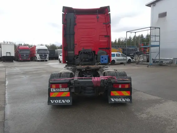 Седельный тягач Volvo FH 2019 года б/у фото 6