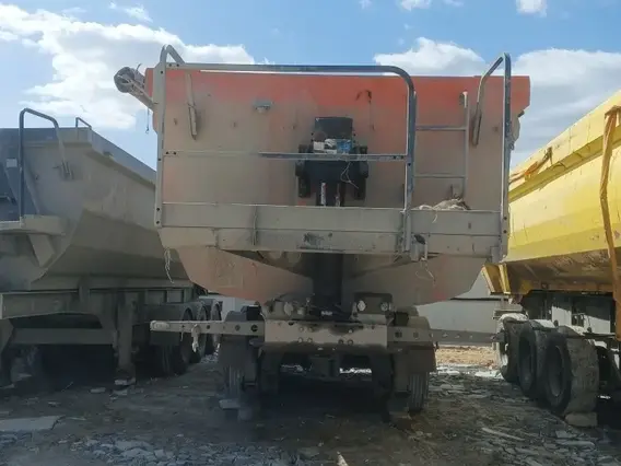 Самосвальный полуприцеп Wielton NW3A24KO 2018 года б/у фото 3