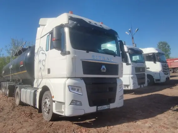 Седельный тягач SITRAK c7h 2023 года б/у