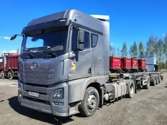 Седельный тягач FAW JH6 2023 года б/у