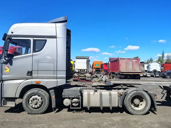 Седельный тягач FAW JH6 2023 года б/у фото 9