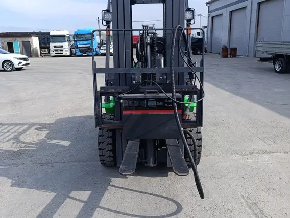 Электропогрузчик вилочный LONKING LG25B 2024 года б/у фото 3