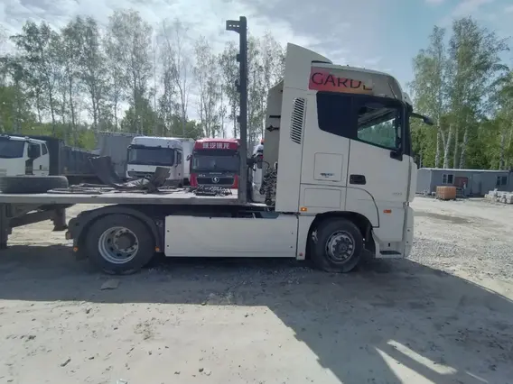 Седельный тягач Foton Auman EST A 2023 года б/у фото 8