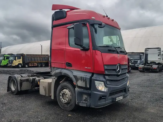 Седельный тягач Mercedes-Benz Actros 2021 года б/у