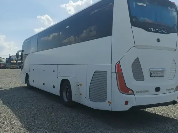 Междугородний автобус Yutong ZK6128H 2023 года б/у фото 4