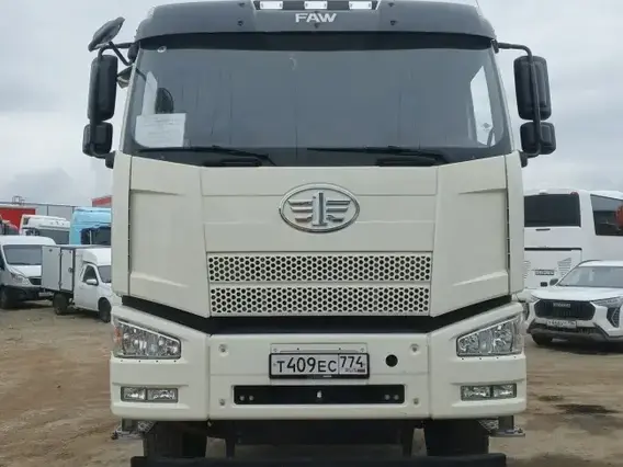 Бортовой с КМУ FAW J6 2024 года б/у
