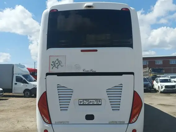 Междугородний автобус ZHONGTONG LCK6127H 2023 года б/у фото 7