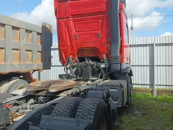 Седельный тягач Mercedes-Benz Actros 2021 года б/у фото 5