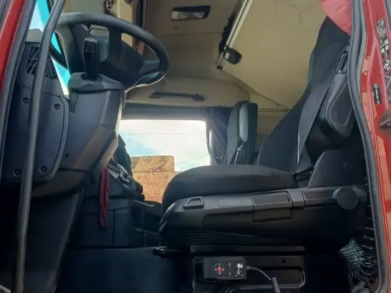 Седельный тягач Mercedes-Benz Actros 2021 года б/у фото 7