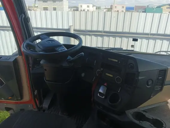 Седельный тягач Mercedes-Benz Actros 2021 года б/у фото 6